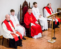 WIELKI PIĄTEK - Liturgia Męki Pańskiej 2025
