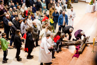 WIELKI PIĄTEK - Liturgia Męki Pańskiej 2025