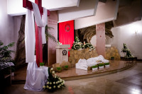 WIELKI PIĄTEK - Liturgia Męki Pańskiej 2025